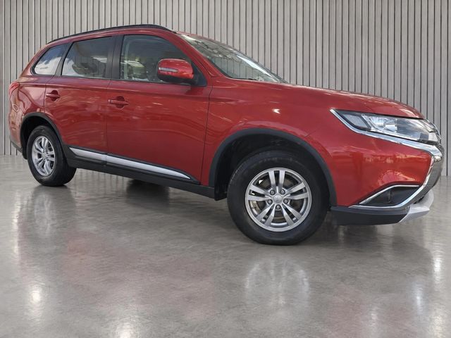 Used Mitsubishi Outlander 2016 in Laois